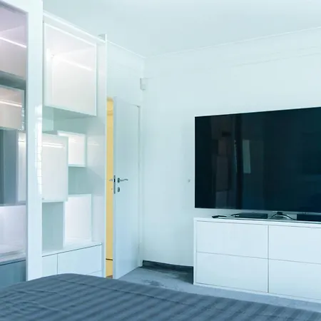 Fendi Style In Lozenets, Marinela Apartment *