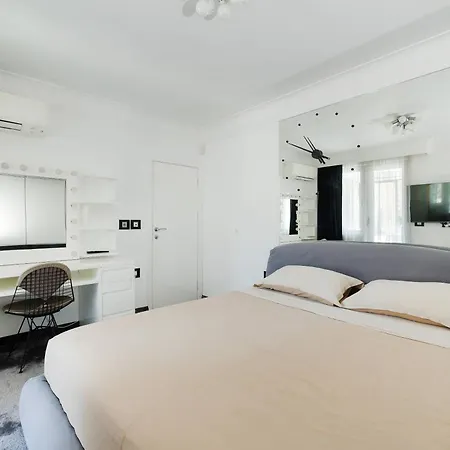 Fendi Style In Lozenets, Marinela Apartment Sofia