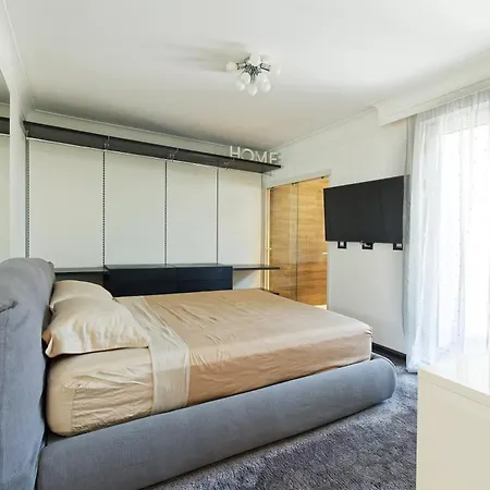 Fendi Style In Lozenets, Marinela Apartment